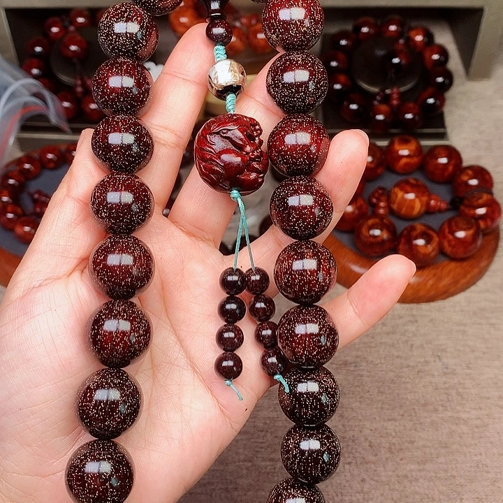 檀香紫檀（小叶紫檀）桃1.8手持