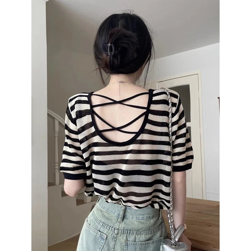 夏季2025新款镂空别致大露背短袖T恤女薄款冰丝针织罩衫短款上衣