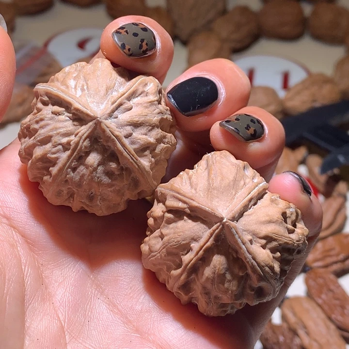 文玩核桃吊坠靳*杰欣欣33