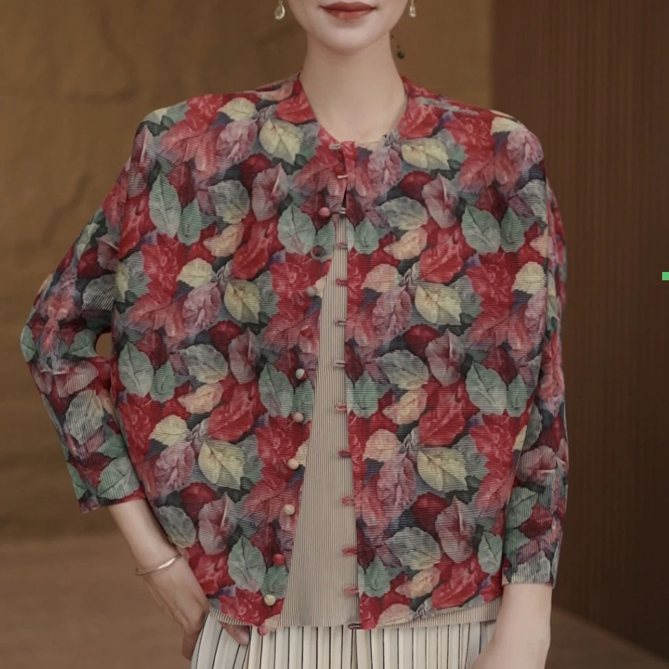 褶皱2025新款红树叶复古百搭抖抖开衫显瘦大码女装妈妈装短款外套