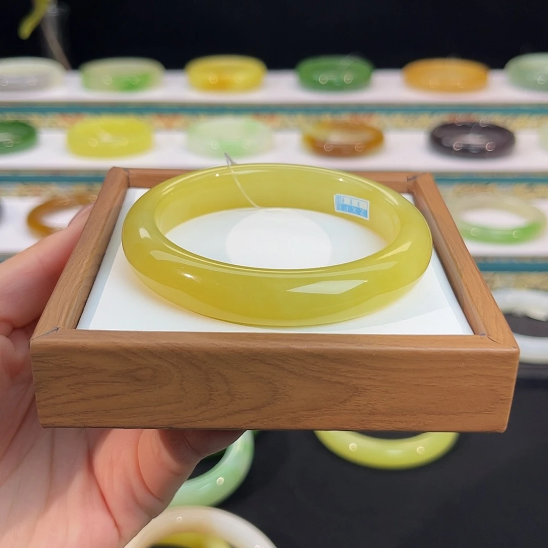 未镶嵌手镯和田玉新疆高油黄糖