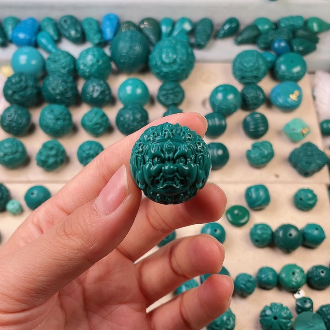 【闪购商品】玻璃颈饰26大黑天一颗