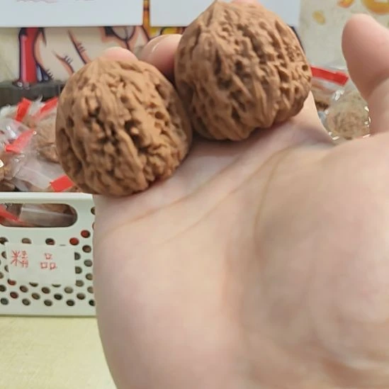 平谷凹底文玩核桃