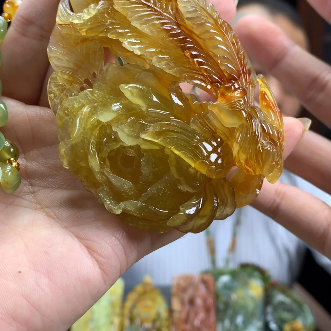 睡***子蛇纹石玉未镶嵌颈饰