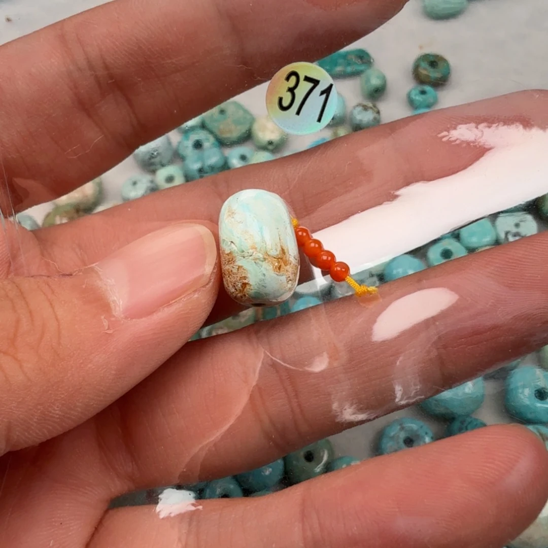 南红玛瑙未镶嵌珠宝奇石