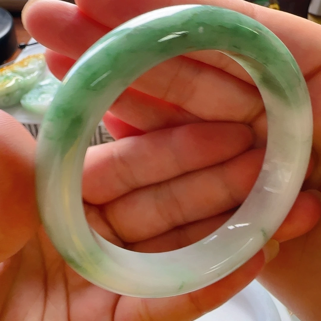 翡翠未镶嵌手镯翡翠660