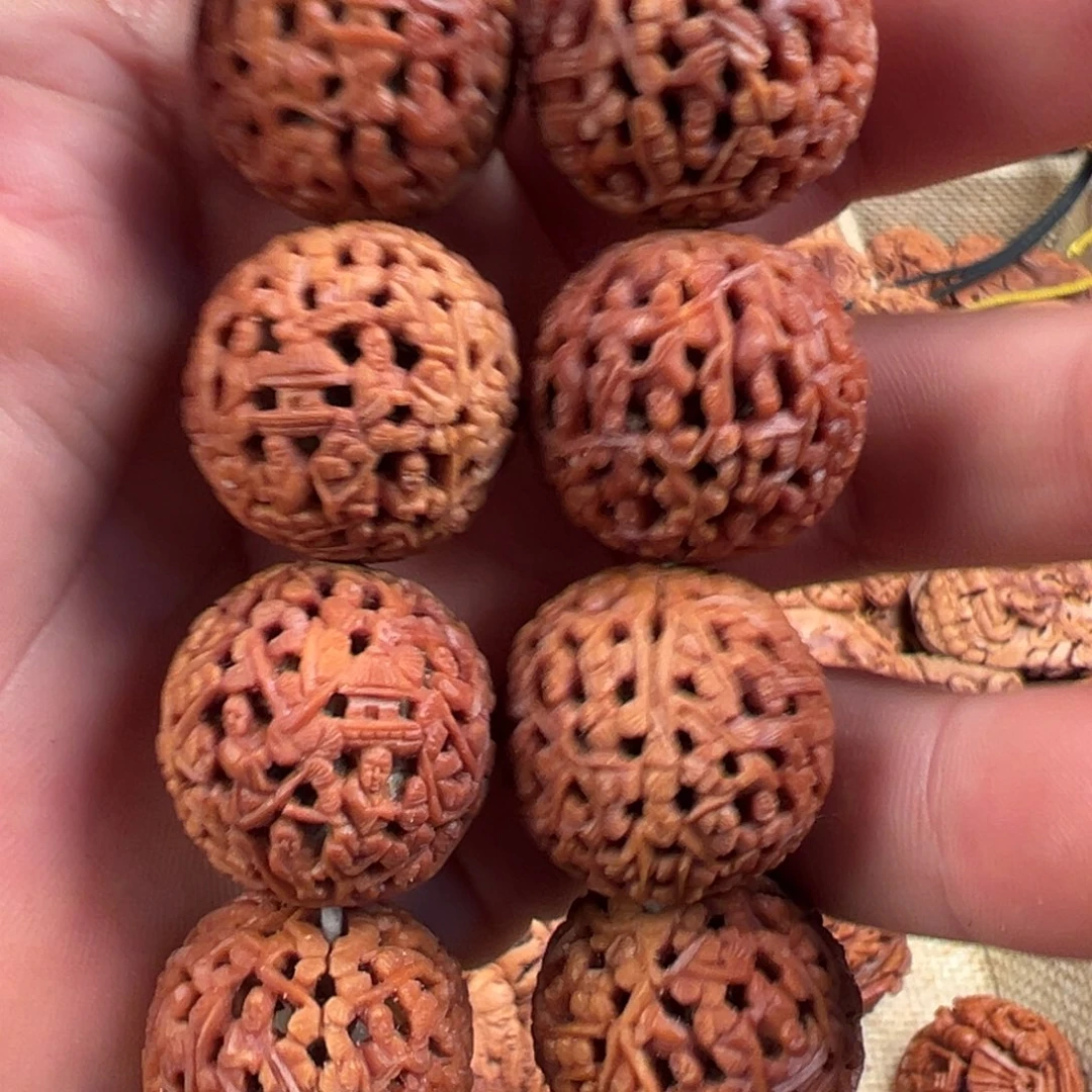 桃核吊坠桃核大胡桃雕刻细密十八罗汉