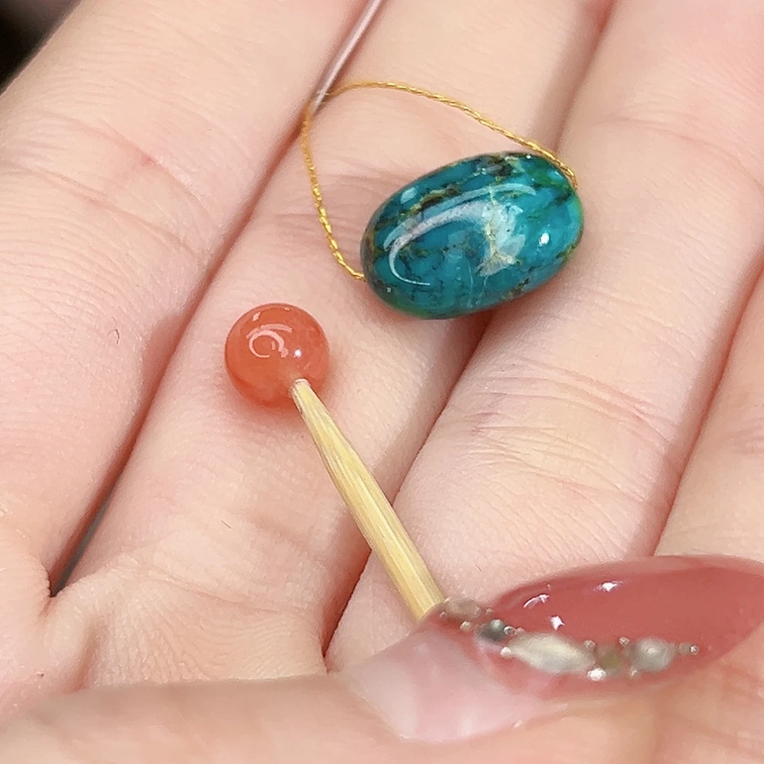 南红玛瑙未镶嵌珠宝奇石