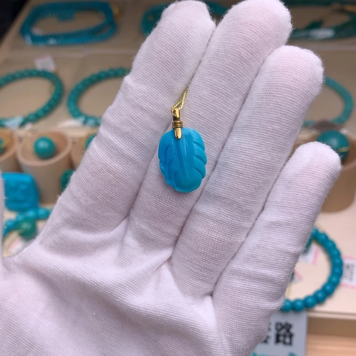 未镶嵌绿松石珠宝奇石
