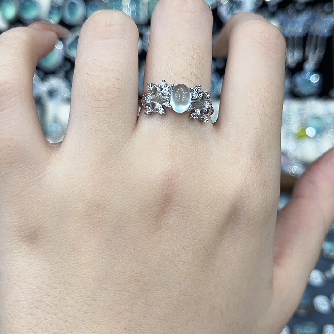 财***妻岫玉银S925镶嵌戒指