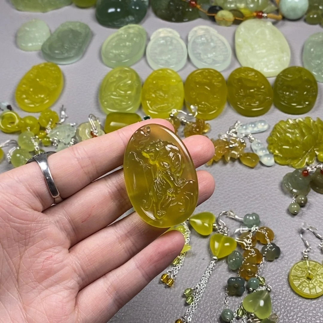 蛇纹石玉未镶嵌挂件耳饰耳环项链