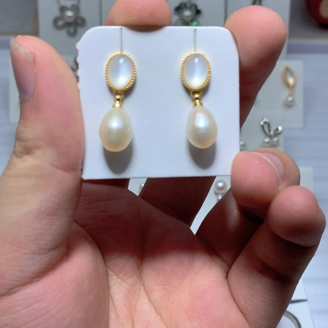银S925镶嵌耳饰淡水珍珠