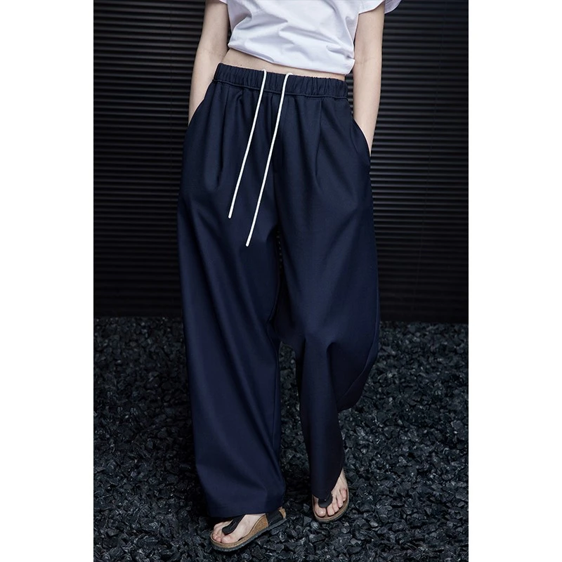 moment藏青色休闲阔腿裤女2025新款春季高级感宽松慵懒风时尚洋气