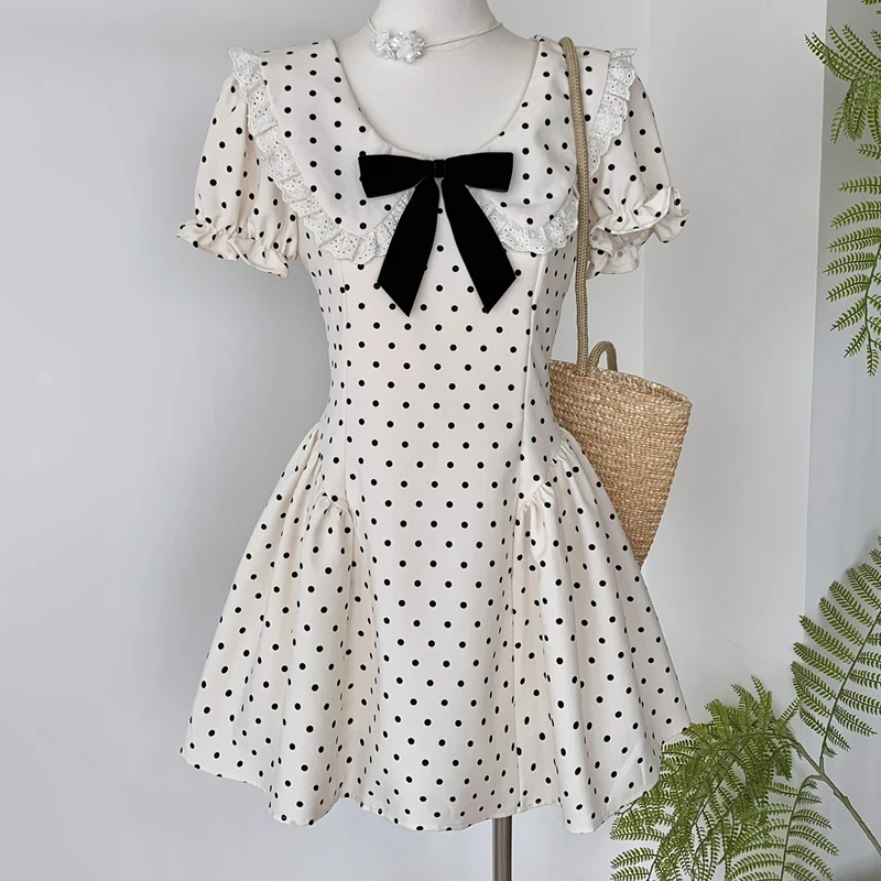 法式气质修身显瘦波点连衣裙女夏季泡泡袖蝴蝶结娃娃领小个子短裙