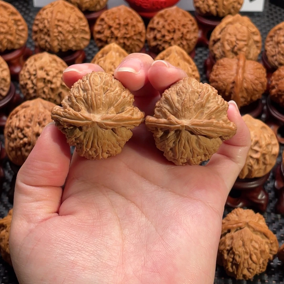 把件文玩核桃全品球白41尺