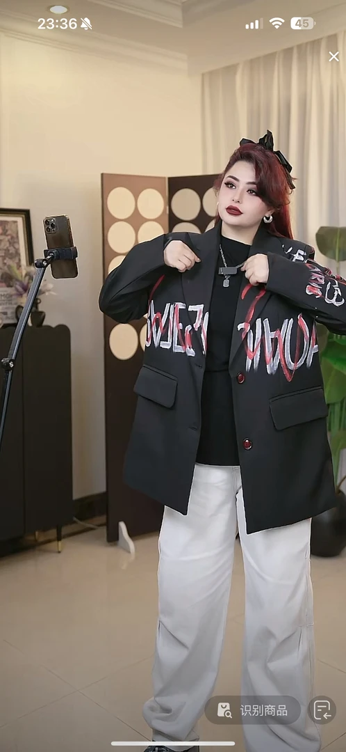 早春款带字幕西装外套翻领设计《8036》