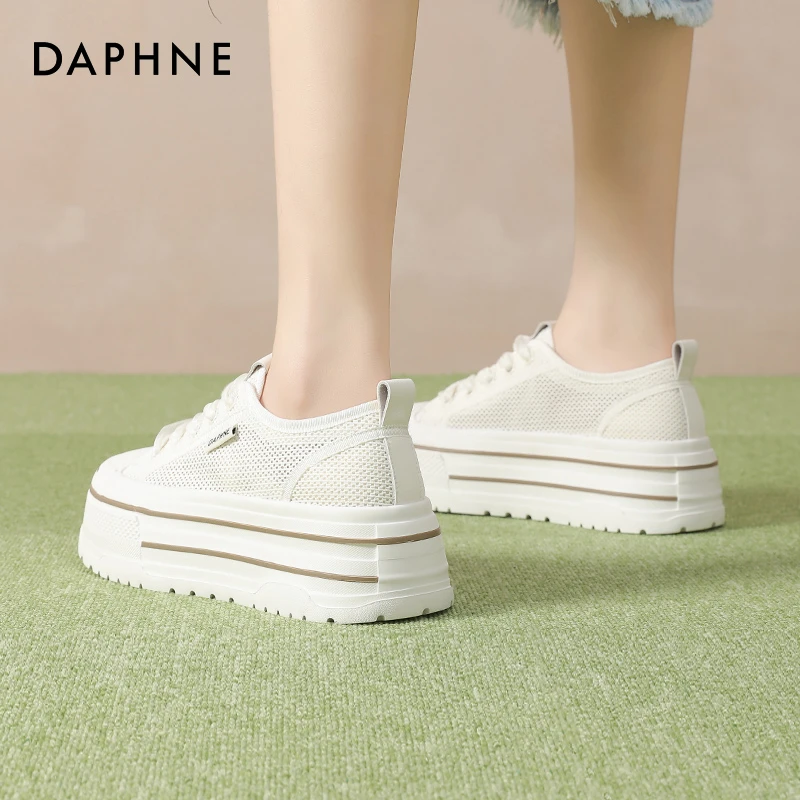 达芙妮网鞋女透气网面帆布鞋2025年夏季新款厚底增高运动休闲板鞋
