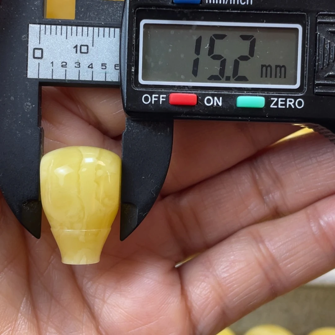 【闪购商品】裸石蜜蜡未镶嵌74