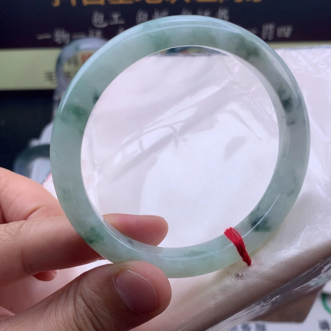 【闪购商品】未镶嵌定制翡翠52、53正圈