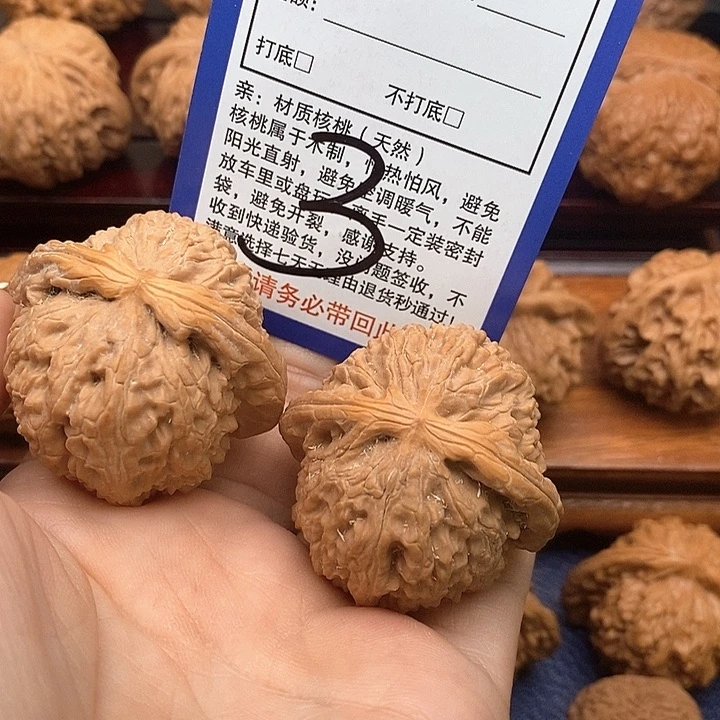 桃核吊坠白狮子头42