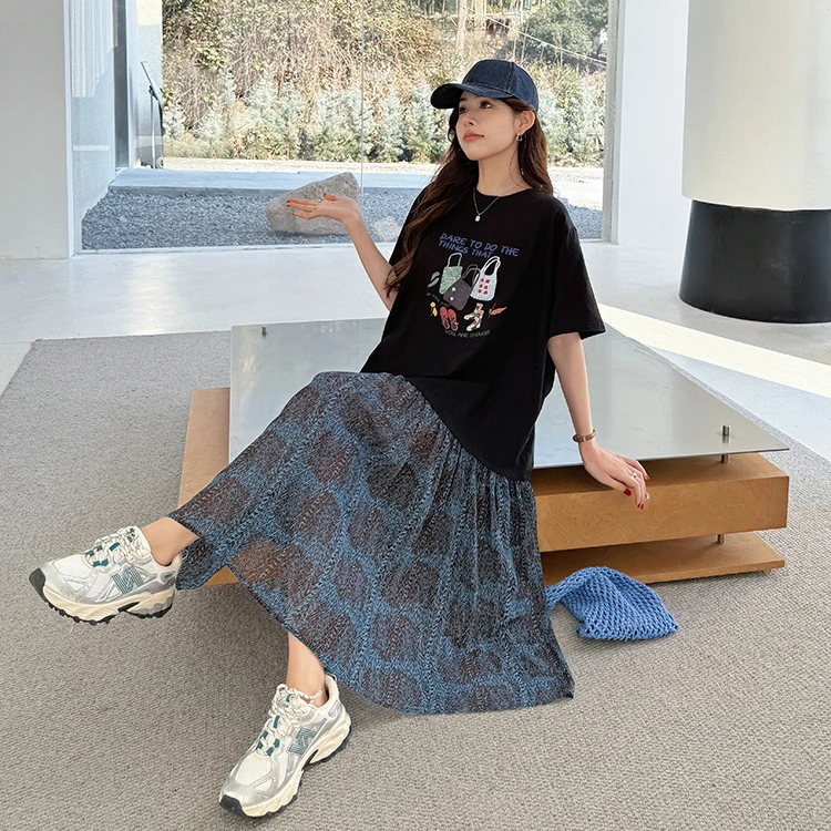 2025夏新款/宽松大码显瘦拼接碎花裙摆印花短袖连衣裙