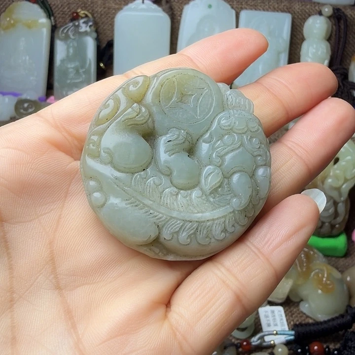 ¥***¥和田玉（糖玉）未镶嵌挂件