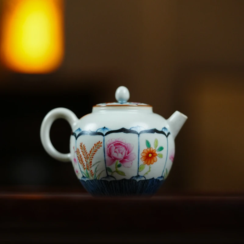 阿茶  十二花神-霖溪山房-美人肩壶（霖溪0174）