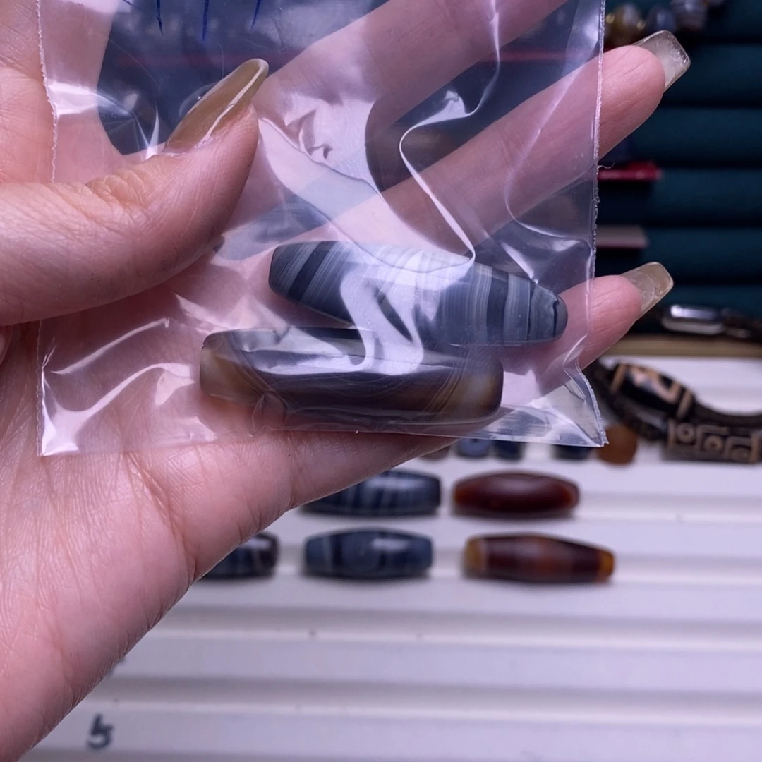 柒***月玛瑙/玉髓合金颈饰