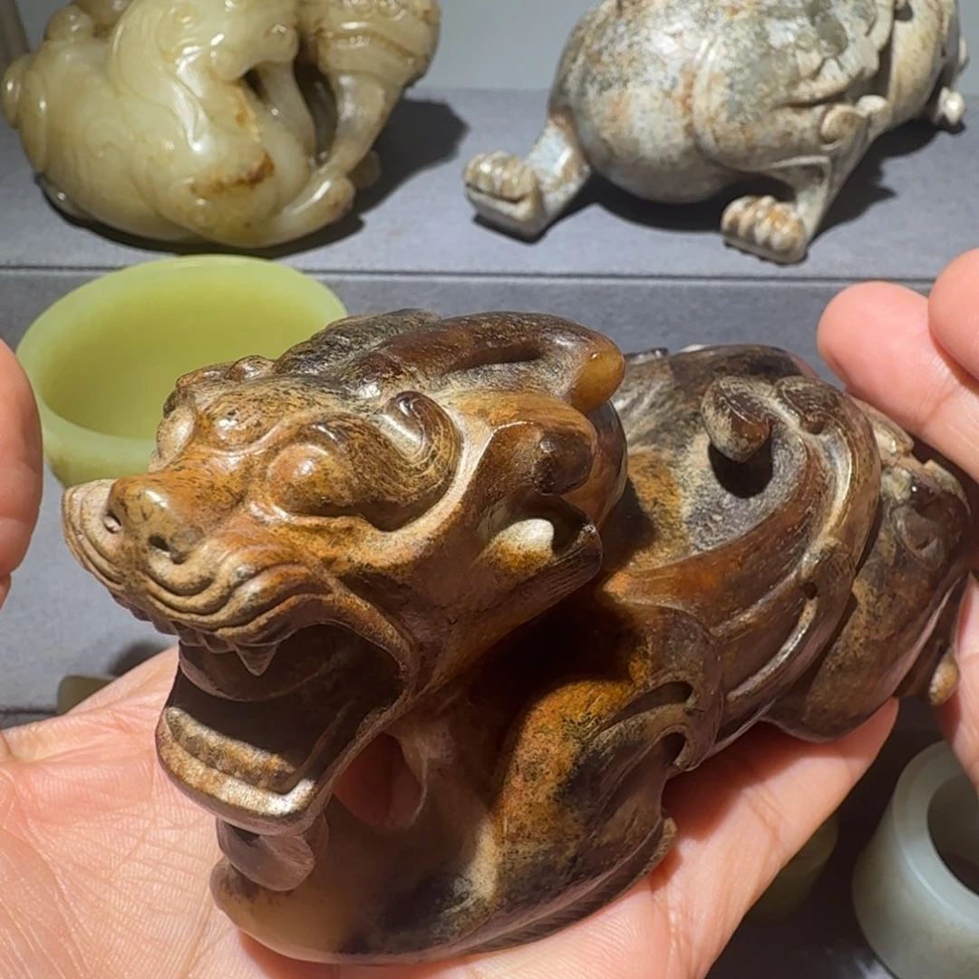 拙***堂和田玉未镶嵌挂件