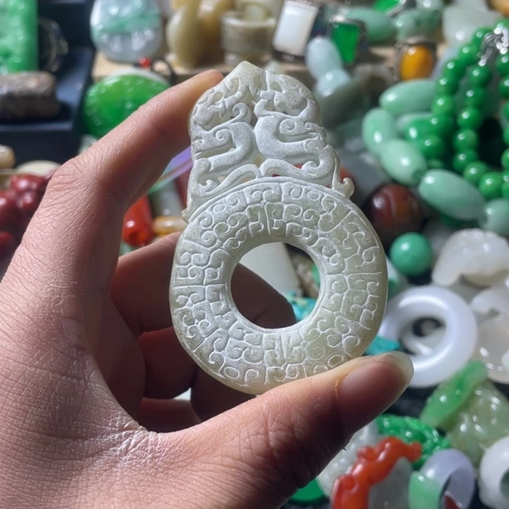 和田玉未镶嵌吊坠(不含链)