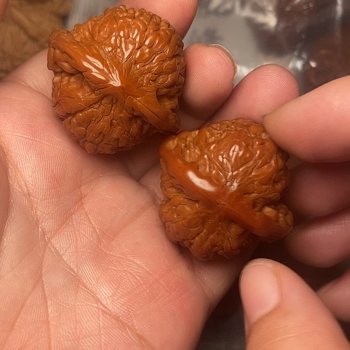 文玩核桃吊坠满38
