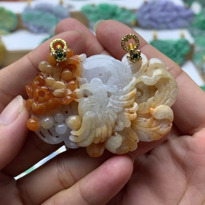 颈饰未镶嵌翡翠翡翠