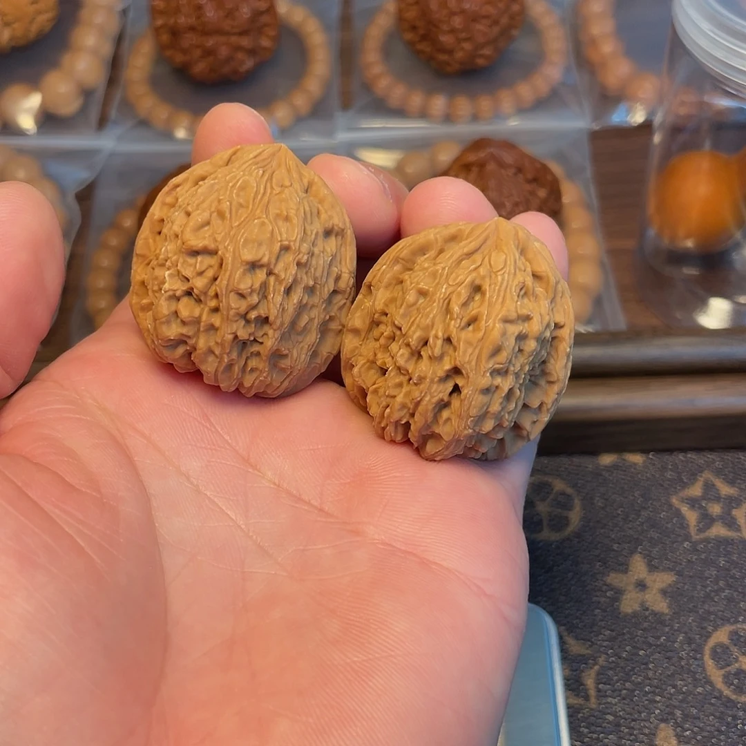 吊坠文玩核桃37尺南疆石