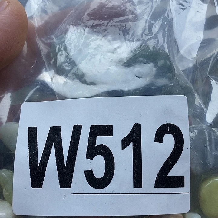 蛇纹石玉未镶嵌鱼缸石