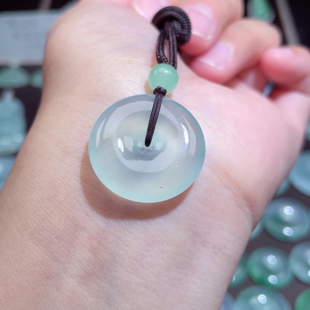 颈饰未镶嵌翡翠扣子