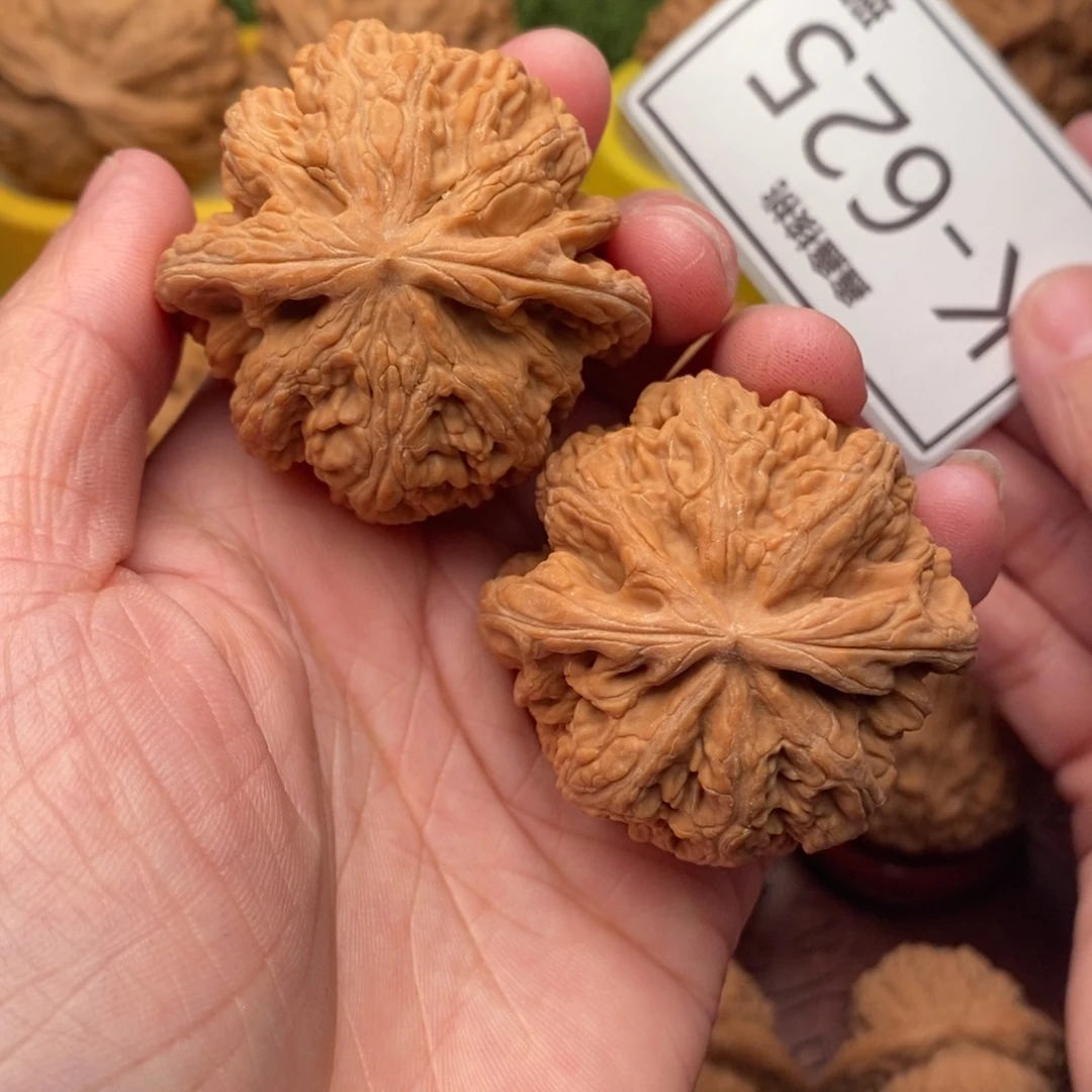 把件桃核粗筋44….