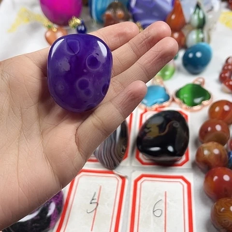 玛瑙/玉髓颈饰合金