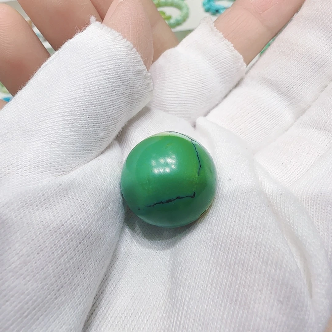 绿松石未镶嵌原矿绿松石