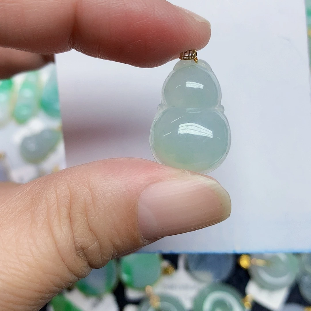 翡翠18K金镶嵌颈饰345567