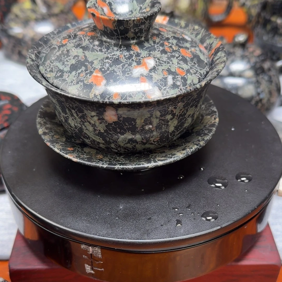 N****K梅花玉精品大盖碗