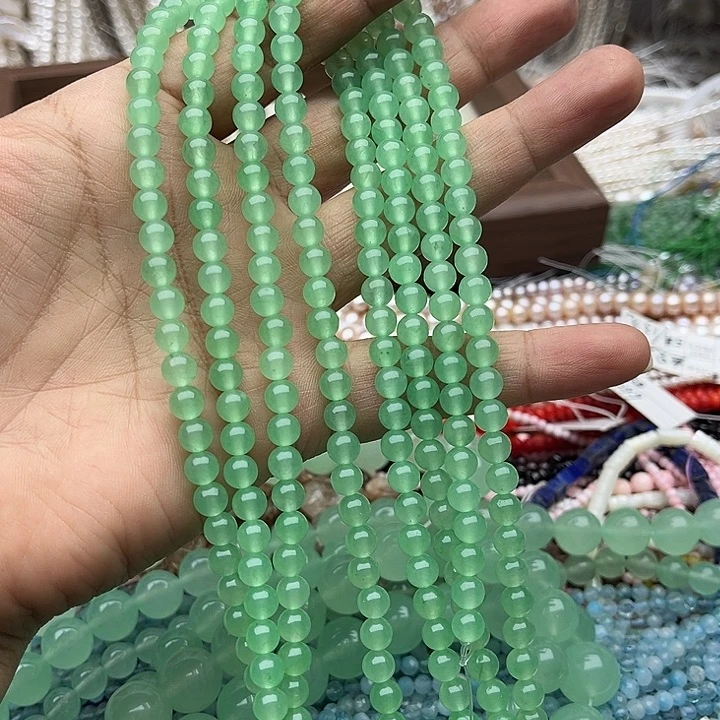 玛瑙/玉髓未镶嵌珠宝半成品一条6mm左右翠玉