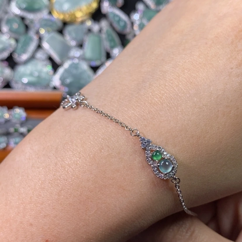 【闪购商品】翡翠颈饰未镶嵌天然