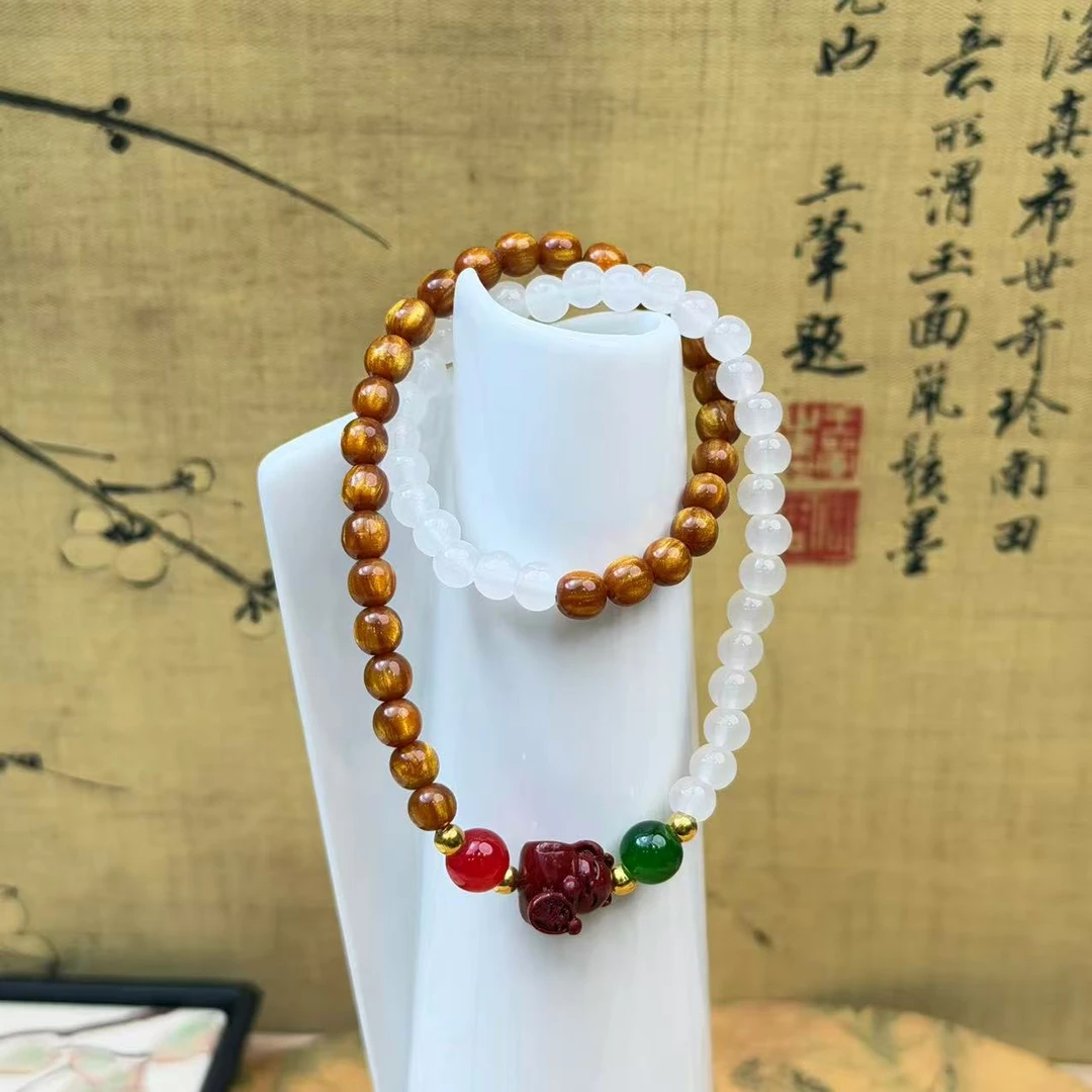 DA-1148-白玛瑙+海柳带招财猫红绿双色隔珠