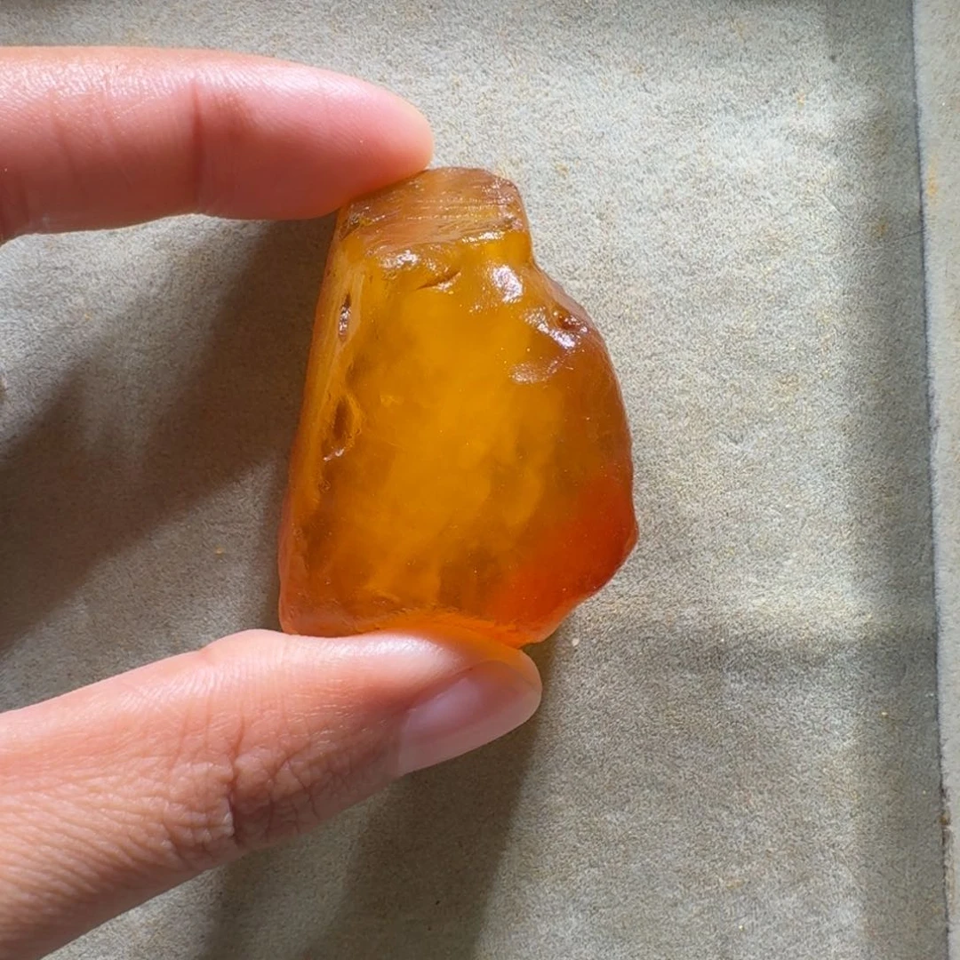 定制琥珀未镶嵌新定制