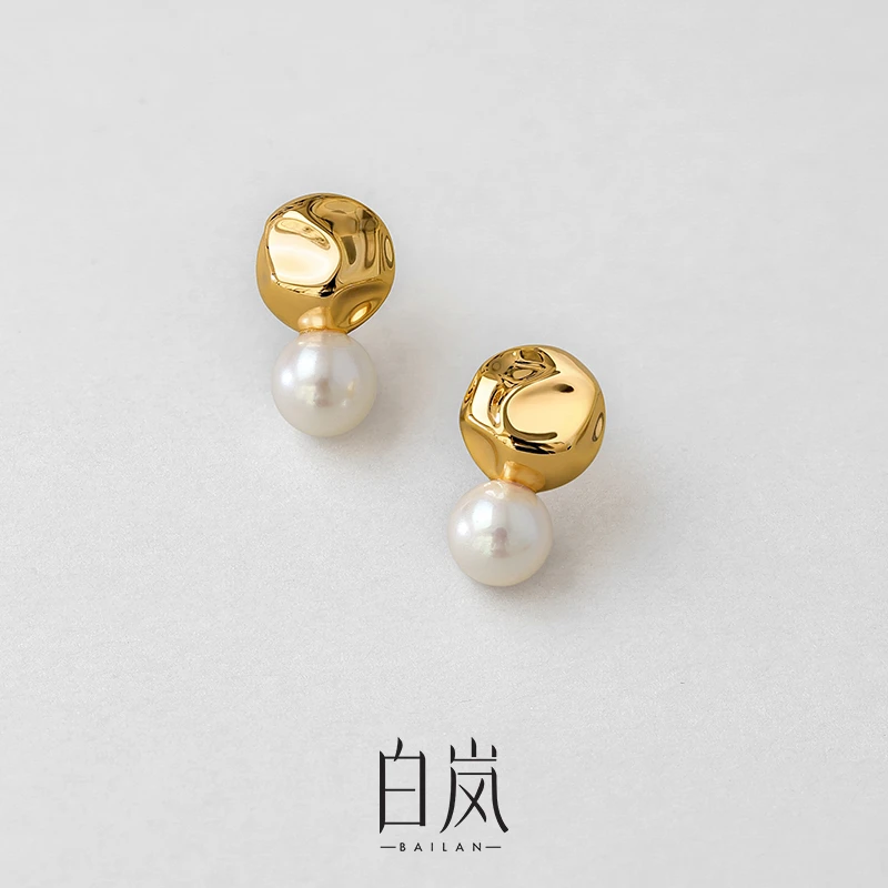 白岚锤纹珍珠耳钉女2025新款轻奢小众精致珍珠耳饰ED4121