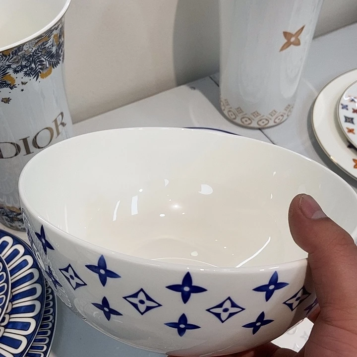 瓷片餐具吃饭了餐具