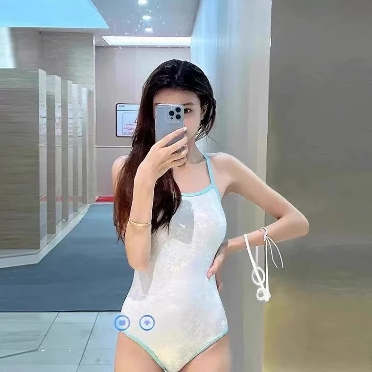 {运动合辑]泳衣女新款爆款竞速连体平角裤游泳馆专用女士温泉泳衣