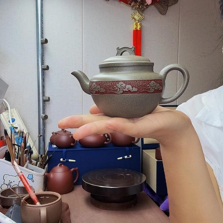 茶壶紫砂文鼎青段半手，松盖230毫升
