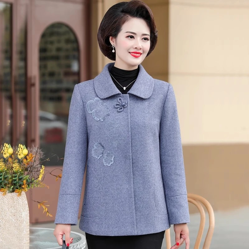 妈妈秋装外套女2025新款洋气高贵中老年人60岁春秋款休闲毛呢上衣