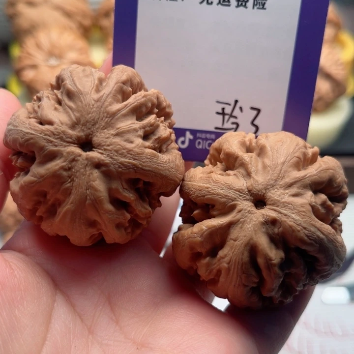 吊坠文玩核桃乔****一文玩核桃3